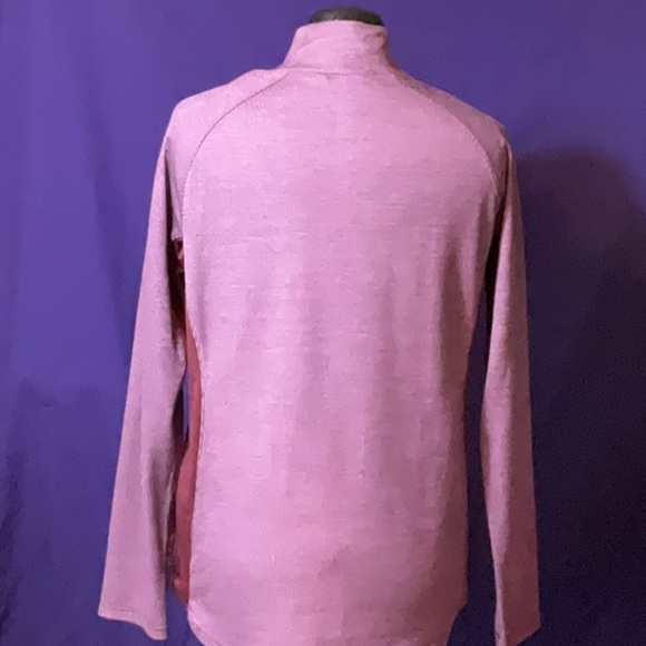 Swiss Alps women’s 1/4 snap dark pink top, size L - Picture 3 of 10